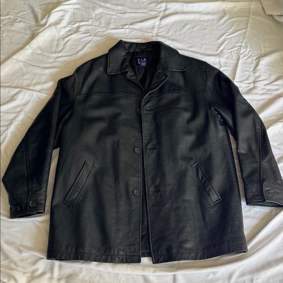 GAP Men’s Black Leather Jacket
